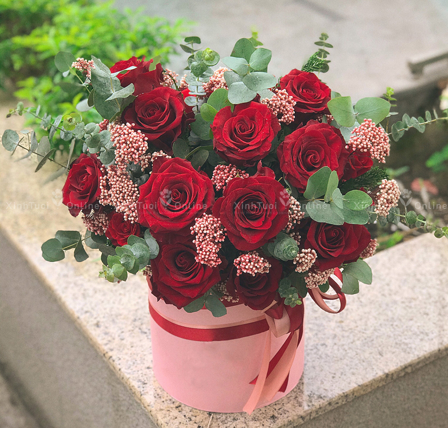Hộp hoa sinh nhật tặng vợ