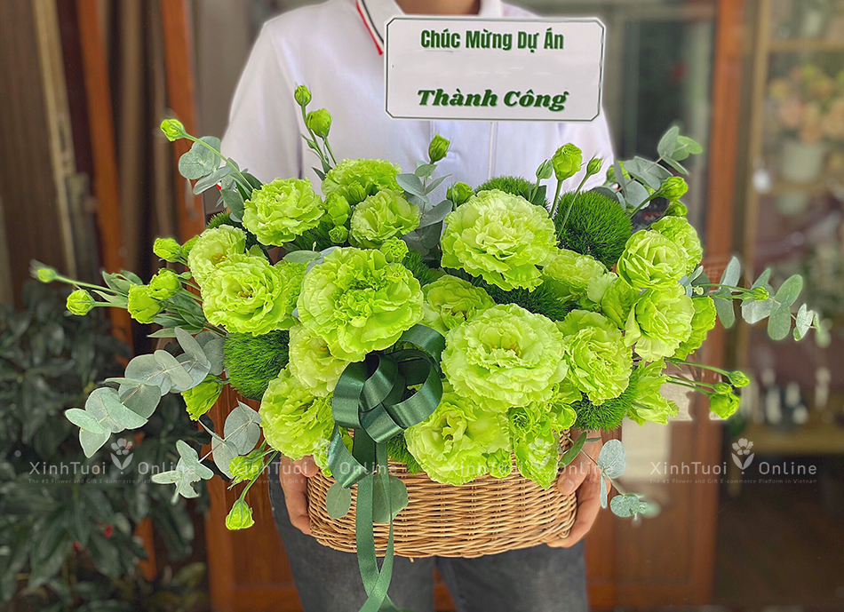 Hoa khai trương hợp phong thủy người mệnh Mộc